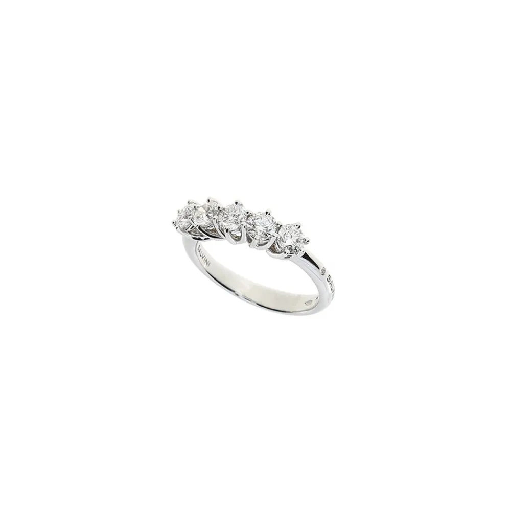 anello_salvini_in_oro_bia_0-9.webp SALVINI Anello in oro bianco e diamanti ref. 20076875