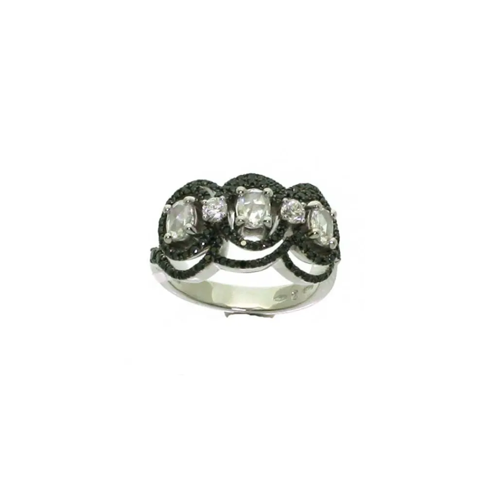 anello_trilogy_salvini_in_0.webp SALVINI Anello trilogy in oro bianco e diamanti ref. 81071111