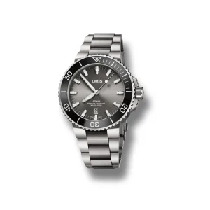 ORIS Aquis Titanium Date